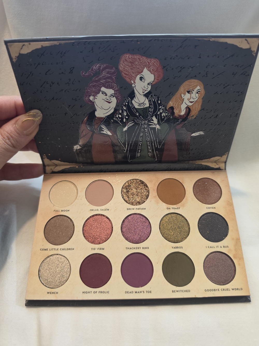 Colourpop Eyeshadow Palette - Black with Gold Accent - Picture 2 of 4